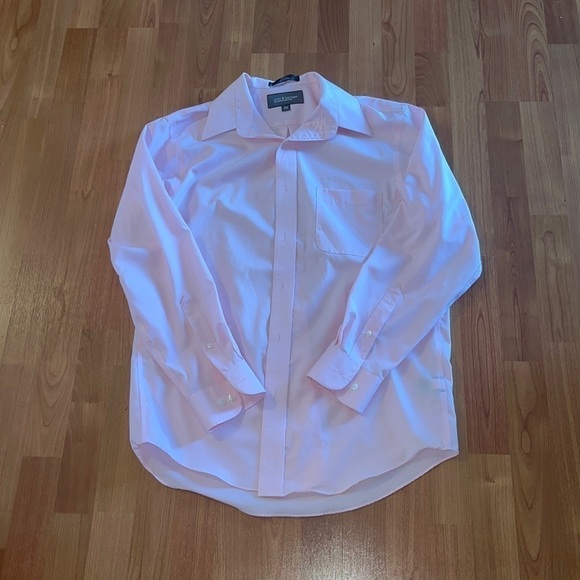 Croft & Barrow men’s light pink button down shirt Size 15.5 - Picture 2 of 4
